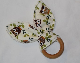 Brown and Green Owls Rabbit Ears Wooden Teething Ring