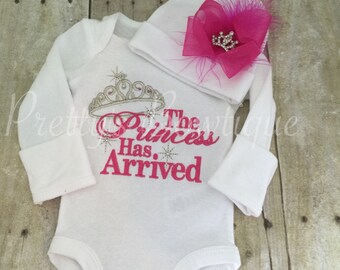 Baby Girl Coming Home Outfit The Princess Has Arrived Embroidery Design Bodysuit Hat Set