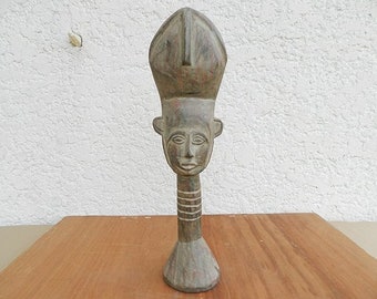 Ashanti Queen-mother Ghana fertility doll in black polychrome wood, African art, vintage interior decoration, 44 cm (17.32 ") high