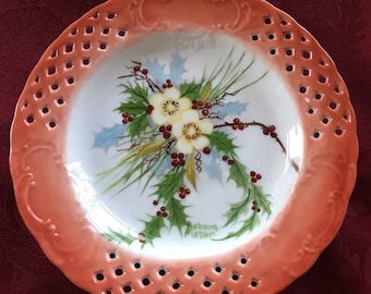 Beautiful bouquet hand painted on a decorative plate