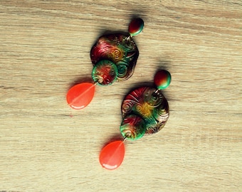 Stud earrings with brazilian jade