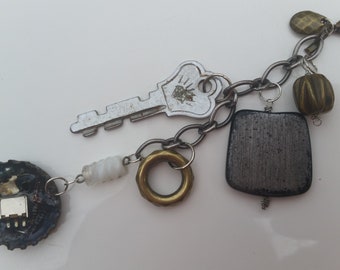 Steampunk journal dangle, Steampunk journal charm, junk journal charm, junk journal dangle, planner charm, planner dangle, rusty key charm