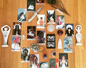 Awakened Soul Oracle Deck & Guidebook boxeset