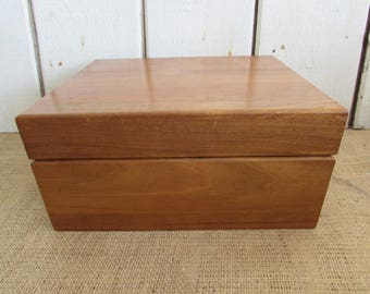 Decatur Humidor, Vintage Decatur Humidor, Cigar Storage, Tobacciana, Humidors, Home Decor, Man Cave Items, Humidors, Decatur Collection