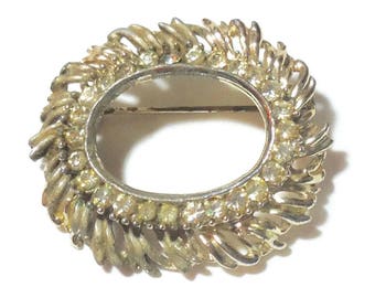 Vintage Circular Rhinestone Brooch
