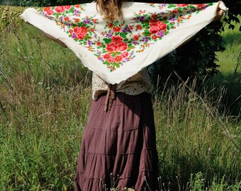 Vintage Shawl USSR Shawl Floral Scarf Russian Shawl Russian Scarf Head Scarf White shawl Ukrainian Shawl Ukrainian Scarf Vintage Clothes