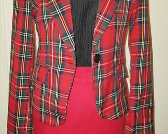 Beautiful suit in pure red wool!!!