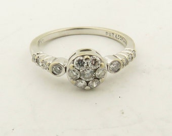 Vintage 14 kt White Gold & Diamond Cluster Engagement Ring / Sz: 7.