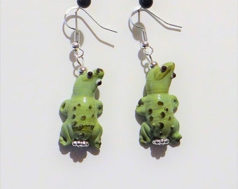 Handmade Lampworked Glass Bead Earrings, Green/ Brown Multi , 28x16 mm Lizard, 1 Pair