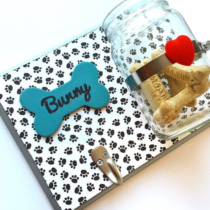 Dog Leash and Biscuit Holder Leash Hook Dog Biscuit Jar