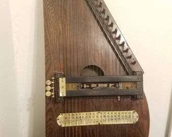 Antique unmarked harp