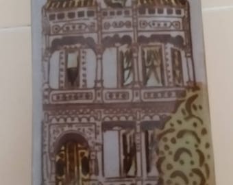 FREE U.S. SHIPPING--Victorian House Wall Pocket