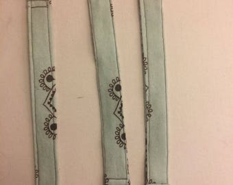 Set of 3 mint pacifier clips