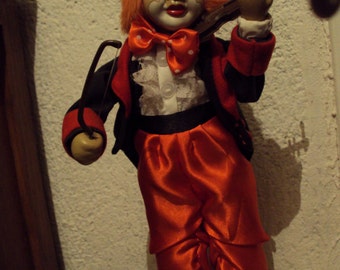 Automaton, player violin clown.