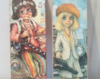 Two small reproductions of "poulbots" year 1970