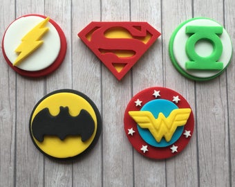 10 Edible Handmade Justice League Superhero Style Disc Cupcake Toppers Decorations