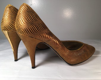 STUNNING bombshell pinup vixen heels size 6.5