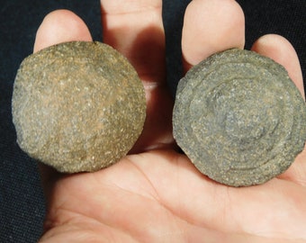 A Nice and 100%Natural Pair of Moqui Marbles or Shaman Stones From Utah! 140gr