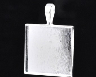 10 Bright Silver Plated Metal Pendant Tray, bezel tray, fits 1" square inside, 38mm x 27mm chs1599