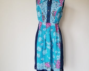 Vintage 1970's Spring Blooms Dress in Blue