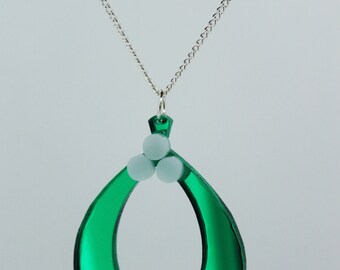 Christmas Mistletoe Necklace