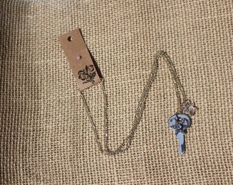 Vintage Key Necklace with Vintage Elements