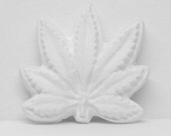 Ready To Paint/DIY/Plaster/ChalkWare/PlasterCraft Flat Back Magnet Marijuna Leaf #482