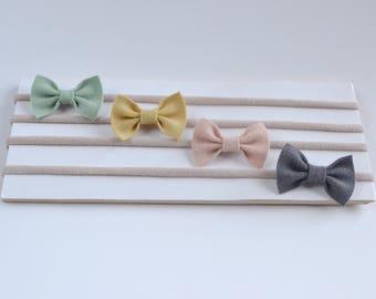 Mini bow headbands, baby bows and headbands, baby girl headband, small bow headband, newborn headband, baby girl headband, soft headband