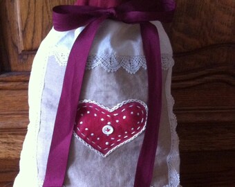 ecru and Burgundy cottage style pouch bag