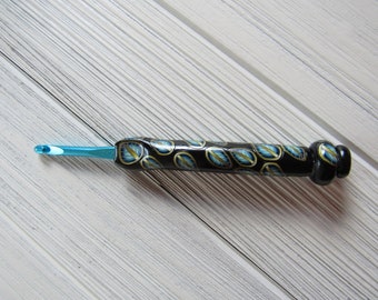 Feathered Crochet Hook, Susan Bates Size H, Crochet Hook, Handmade