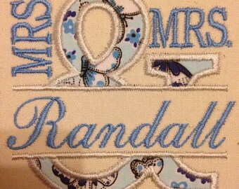 Mrs and Mrs framed wedding sign
