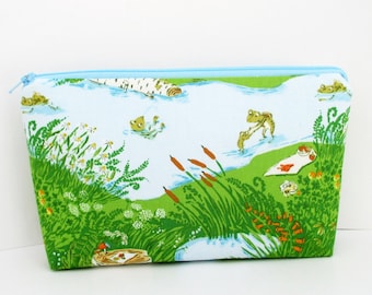 Make-up Zipper Pouch. Heather Ross Briar Rose, Frog Pond, Spring Cosmetic Bag