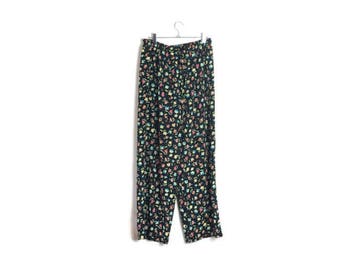 90s floral wide leg trousers // 90s floral loose trousers // 90s patterned pants // navy palazzo pants // boho vintage trousers