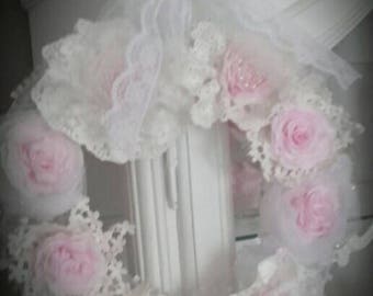 Crown pink paper and lace