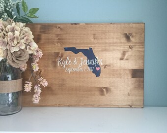 Rustic Wedding Guest Book Alternative /State Guestbook Heart Guestbook / Painted Rustic Wedding Decor Wedding Guest Book Wedding Gift