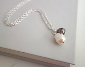 Pearl pendant necklace minimalist chain necklace freshwater pearl pendants white grey pearls