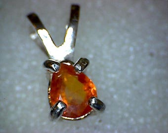 Beautiful Padparadscha Sapphire Pendant