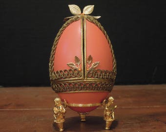 Vintage Triptych Hand Painted Diorama in Goose Egg / Signed Easter Hand Crafted Diorama Egg / Faberge Style Cut