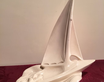 Alta Ceramica-50s 60s-trophy boat figure-Jihokera-Sail boat-Regatta