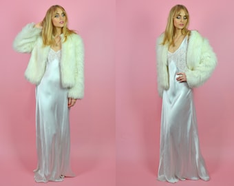 Vintage 1960s White / Ivory Faux Fur Cropped WEDDING Jacket