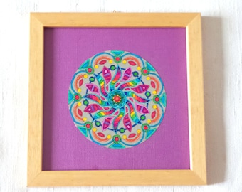Framed colored mandala 17 cm x 17 cm or 6 11/16 inin