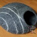 Felt Cat Cave / Cat Bed / Pet Bed / Puppy Bed / Cat House. 100 % Wool Natural Color