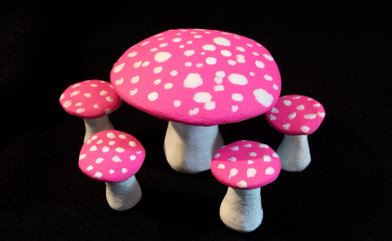 Fluorescent Pink Mushroom Fairy Furniture Table and Chair Set Fluorescent Pink Mushroom Fairy Furniture Table and Chair Set