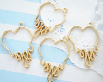 4 pcs Open Back Bezel Charms / Melting Heart (30mm43mm) AZ642