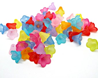 50 Bell Flower Beads, 15mm Lucite Beads, Mixed Colors, 50 Lucite Flowers, Frosted Acrylic, Acrylic Beads, Frosted Beads, UK Seller
