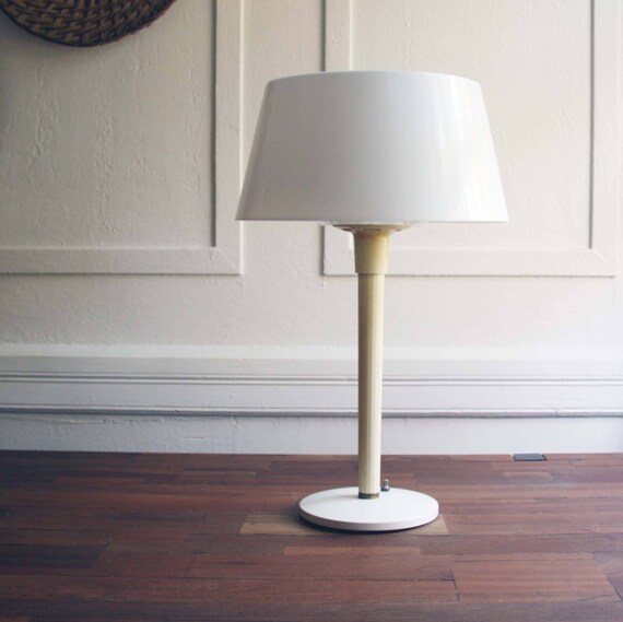 Vintage White Table Lamp Lightolier Gerald
