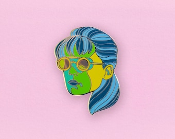 Sarah Connor Terminator Enamel Pin - Sci-fi movie lapel Pin