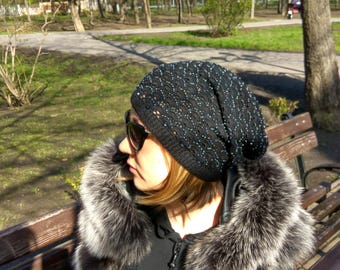 Crochet spring hat. Slouch black hat. Crochet beanie with beads. Womans slouch beanie. Elegant crochet hat. Author's work, gift for her