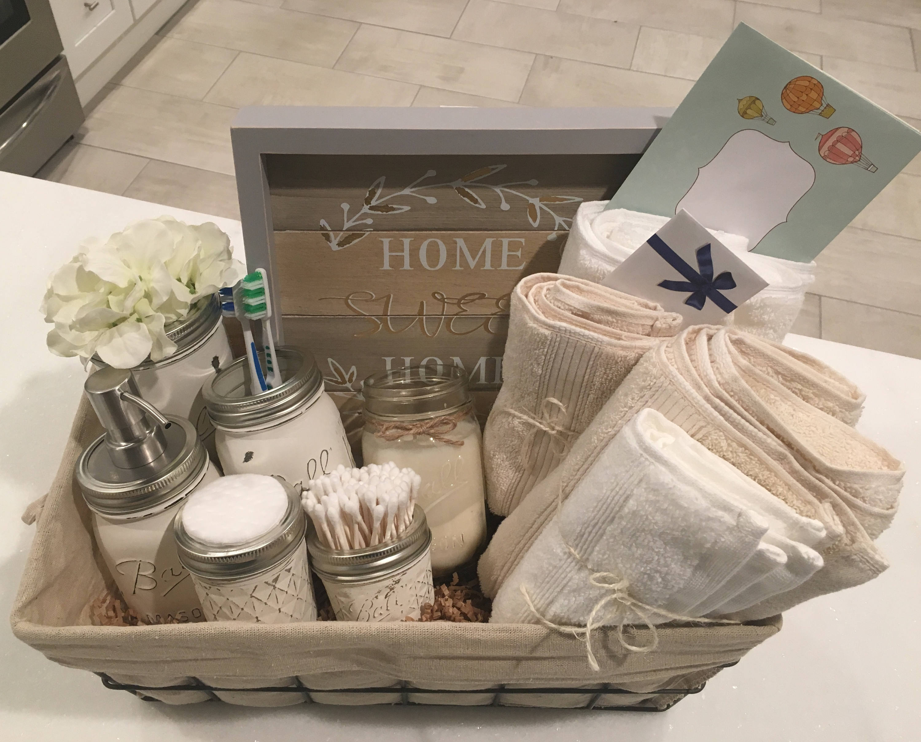 Closing Basket Housewarming Basket Wedding Gift Bathroom