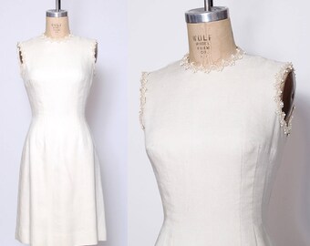 Vintage 60s Anne Fogarty dress / 60s wiggle dress / winter white dress / beaded linen dress / sheath dress